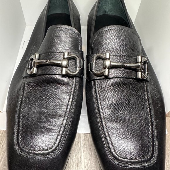 Salvatore Ferragamo Penny Loafers Size 8 US (LC 34260)